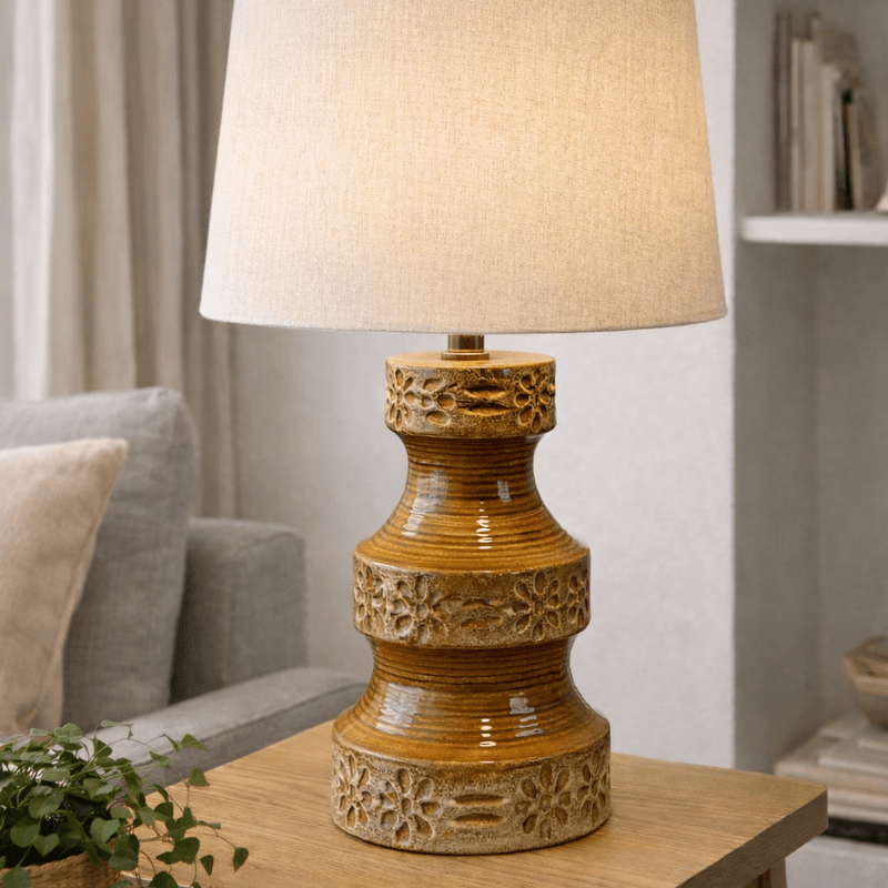 Vintage bordlampe i keramikk