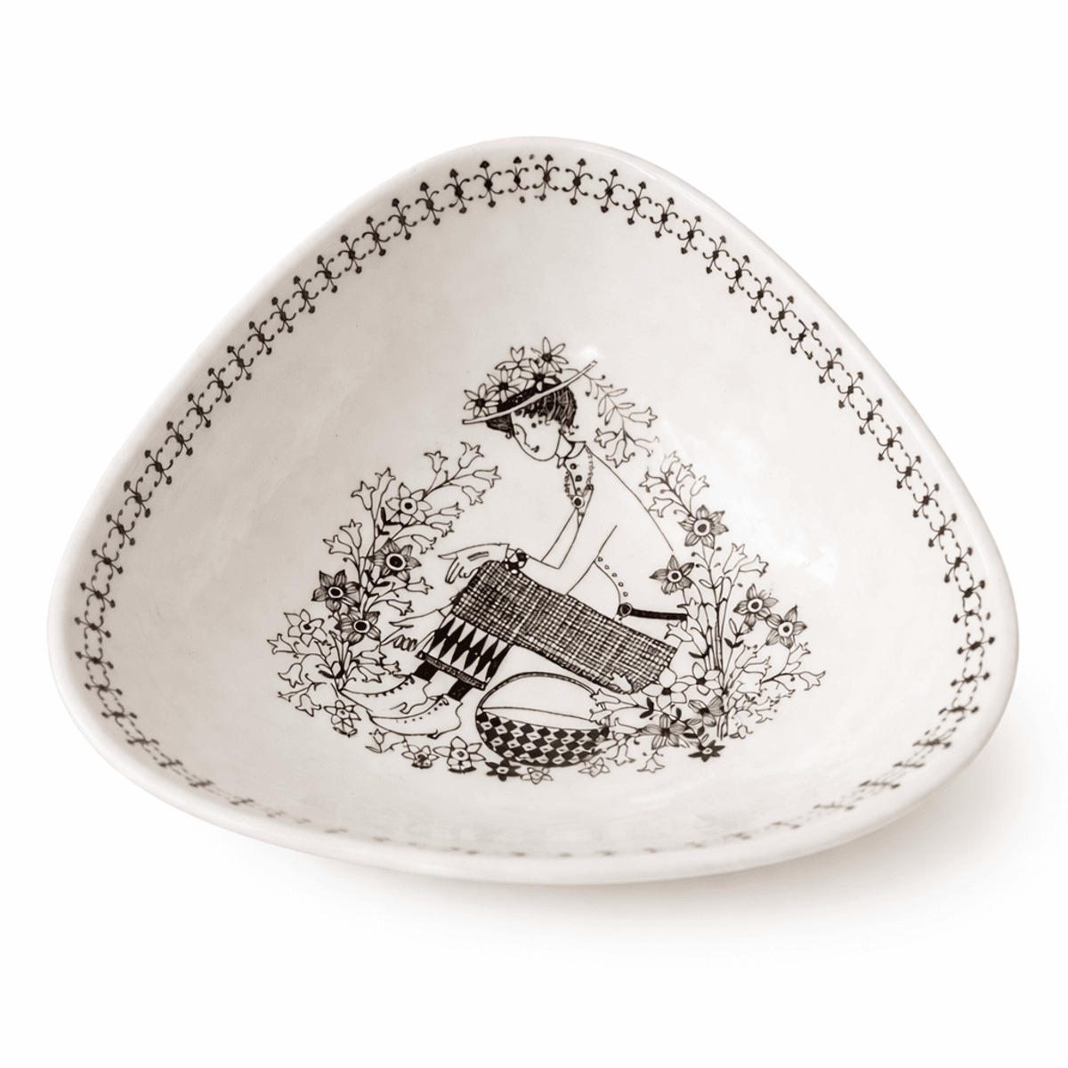 Arabia, Emilia, trekantet skål